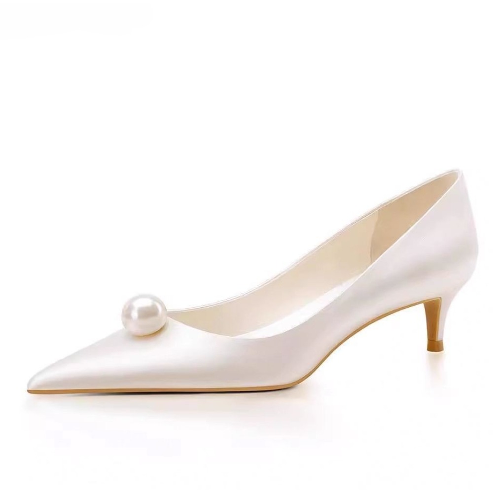 Nuove Scarpe da Sposa Bianche  - Women'S Formal Wear To A Wedding recensione e prezzo