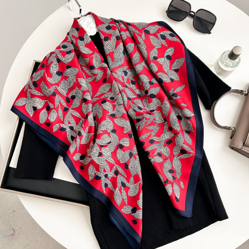 Foulard Quadrato 90cm di Alta  - Scarf Silk Neck recensione e prezzo