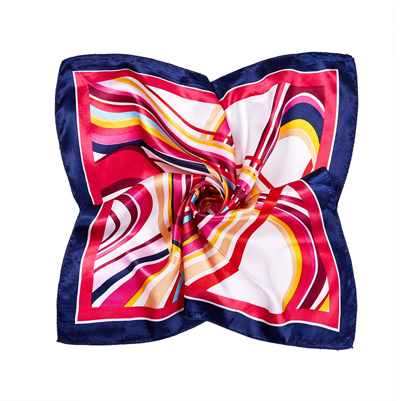 Sciarpe di seta quadrate 50 *  - Scarf Silk Neck recensione e prezzo