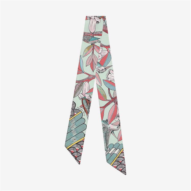Marchio di lusso colibrì stamp - Scarf Silk Neck recensione e prezzo